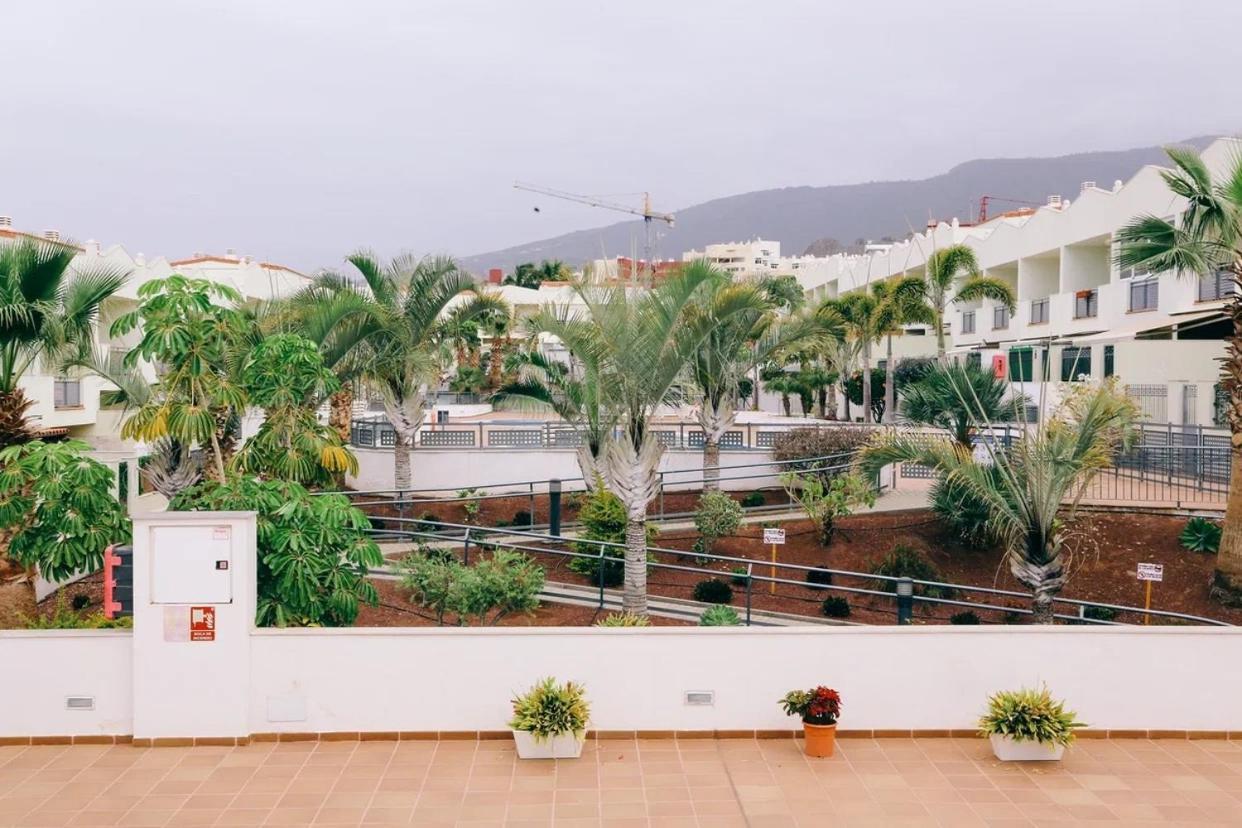 Oasis-family Townhouse Costa Adeje (Tenerife)